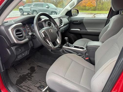 2023 Toyota Tacoma SR5