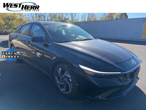 2025 Hyundai ELANTRA SEL