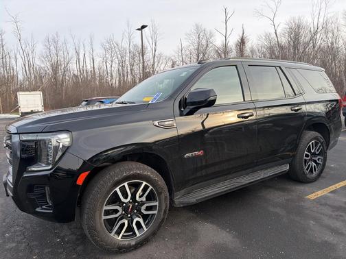 2024 GMC Yukon 4WD AT4