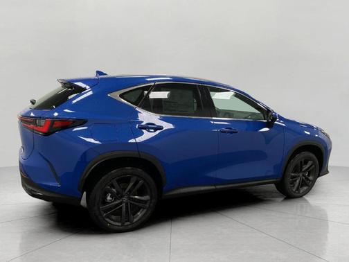 2026 Lexus NX 450h+ Luxury