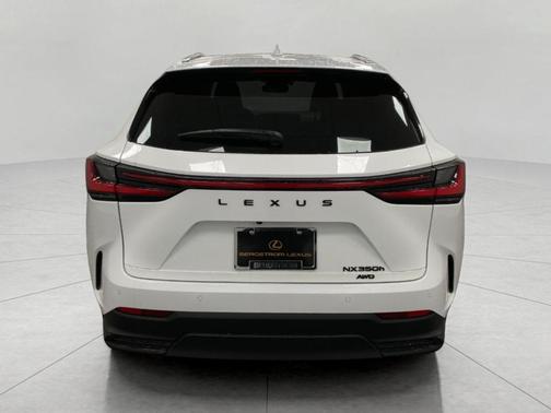 2026 Lexus NX 350h Luxury