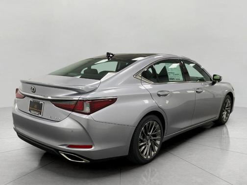 2025 Lexus ES 350 Ultra Luxury
