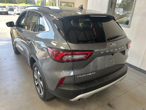 2023 Ford Escape Platinum