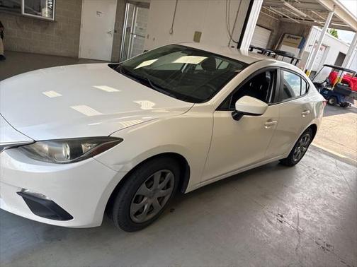 2014 Mazda Mazda3 i Sport