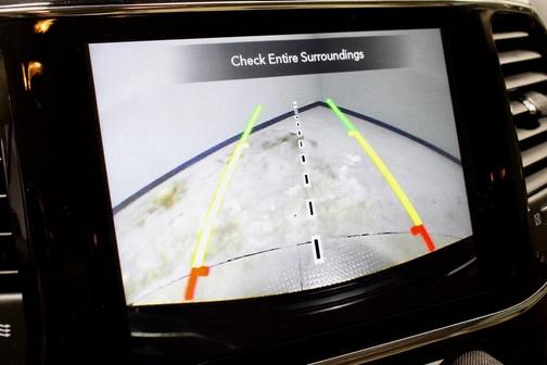 2022 Jeep Grand Cherokee Laredo