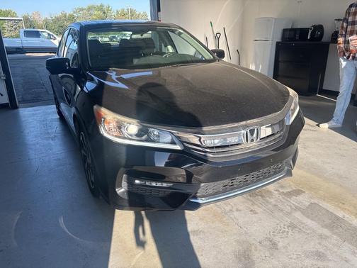 2017 Honda Accord EX