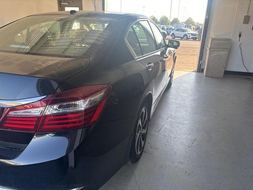 2017 Honda Accord EX