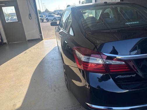 2017 Honda Accord EX