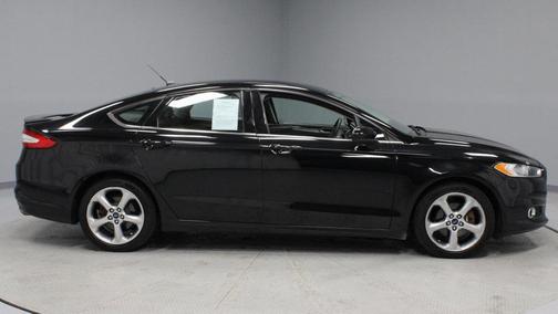 2016 Ford Fusion S