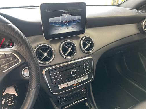 2019 Mercedes-Benz CLA 250 4MATIC