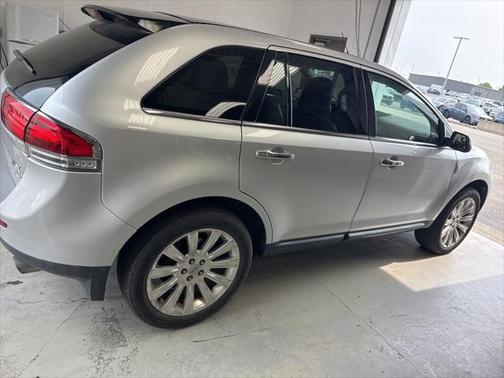2011 Lincoln MKX Base