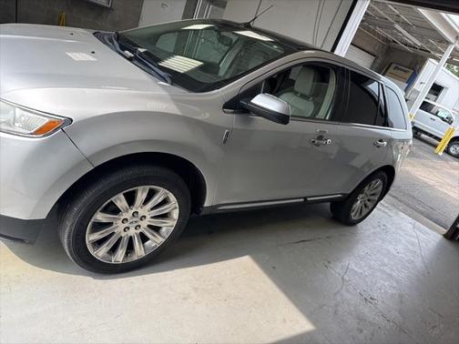 2011 Lincoln MKX Base