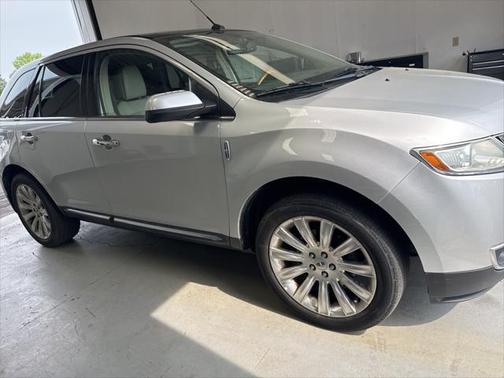 2011 Lincoln MKX Base