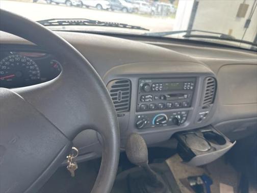 2004 Ford F-150 Heritage XL