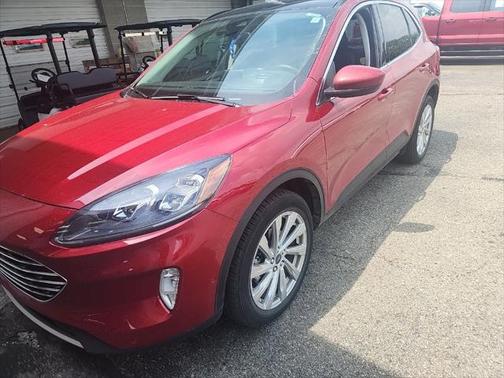 2022 Ford Escape Titanium
