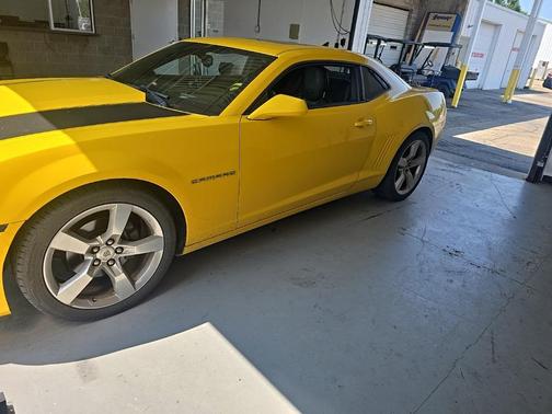 2011 Chevrolet Camaro 2LT