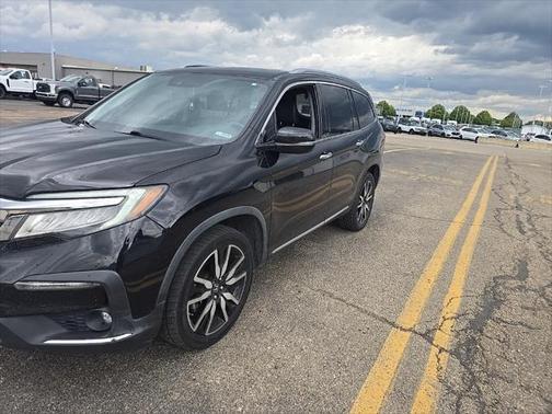 2019 Honda Pilot Touring 8-Passenger