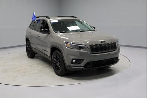 2023 Jeep Cherokee Altitude