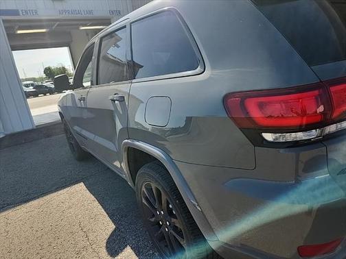 2021 Jeep Grand Cherokee Laredo