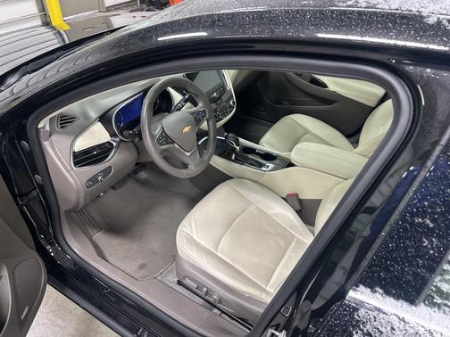 2024 Chevrolet Malibu FWD 2LT