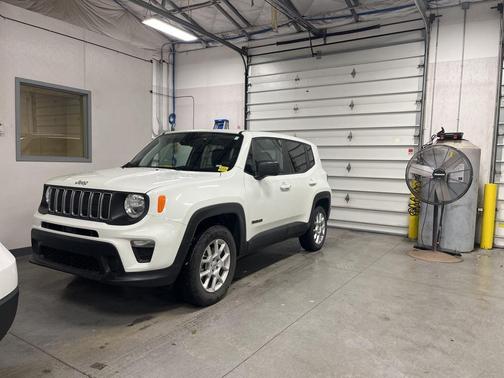 2023 Jeep Renegade Latitude