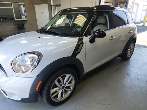 2014 MINI Countryman Cooper S