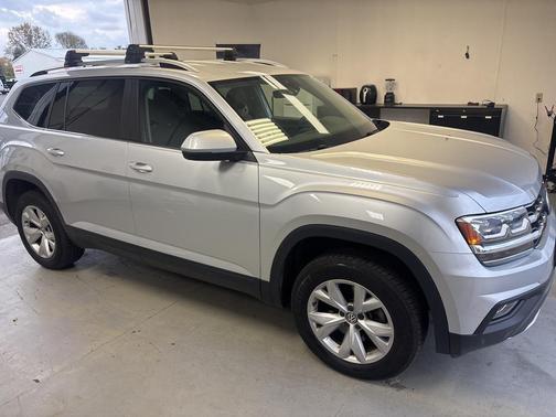 2019 Volkswagen Atlas 3.6L SE w/Technology
