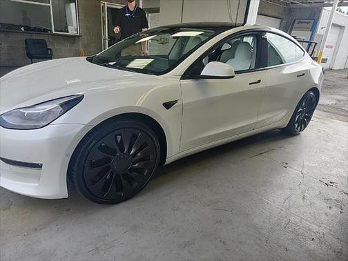 2022 Tesla Model 3 Performance