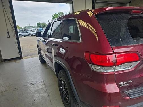 2020 Jeep Grand Cherokee Laredo