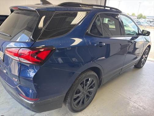 2022 Chevrolet Equinox FWD RS