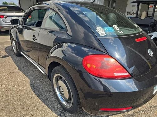 2012 Volkswagen Beetle 2.5L