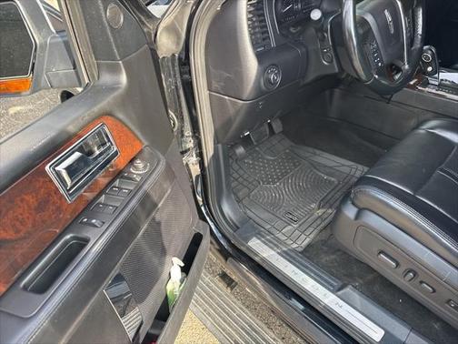 2017 Lincoln Navigator Select