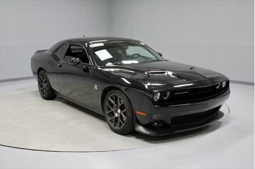 2016 Dodge Challenger R/T Scat Pack