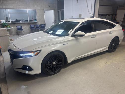 2021 Honda Accord Hybrid Touring