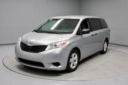 2015 Toyota Sienna L