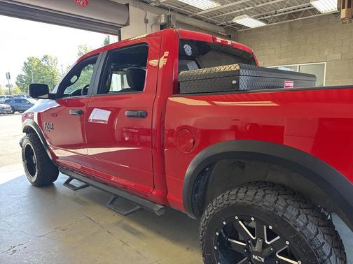 2022 RAM 1500 Classic Warlock Crew Cab 4x4 5'7' Box