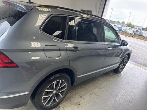 2020 Volkswagen Tiguan 2.0T SE 4MOTION