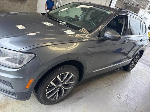 2020 Volkswagen Tiguan 2.0T SE 4MOTION