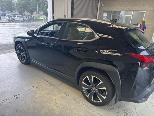 2021 Lexus UX 200 Base