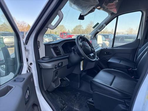 2022 Ford Transit-350 Base