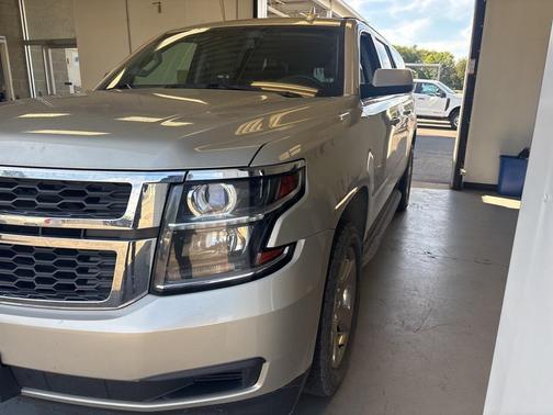 2016 Chevrolet Suburban LT