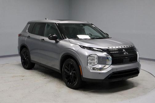 2022 Mitsubishi Outlander Black Edition S-AWC