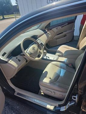 2010 Toyota Avalon XLS