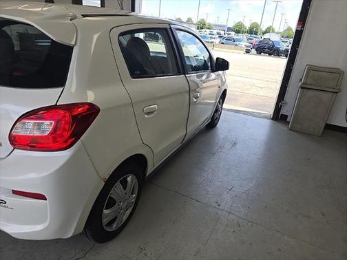 2017 Mitsubishi Mirage ES