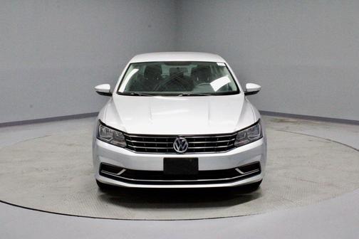 2016 Volkswagen Passat 1.8T S