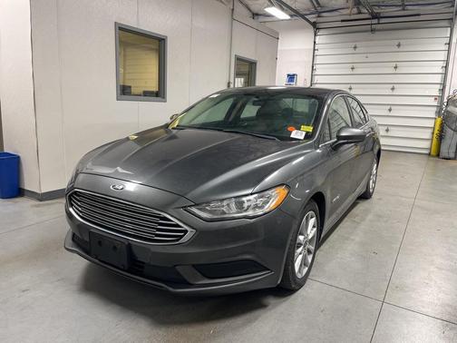 2017 Ford Fusion Hybrid S