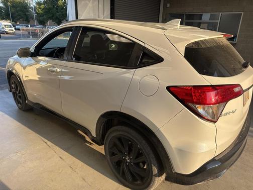 2022 Honda HR-V AWD Sport