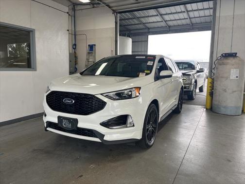 2021 Ford Edge ST Line