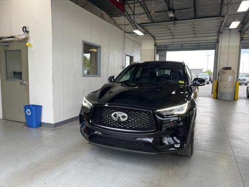 2022 INFINITI QX50 LUXE AWD