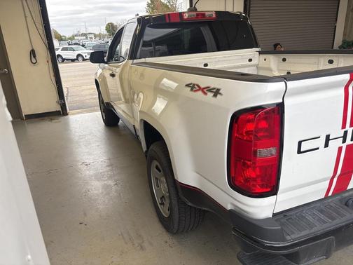 2022 Chevrolet Colorado WT